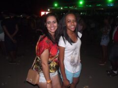 Oktober 10 Anos